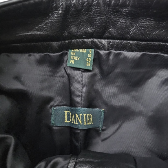 Danier Black Leather Pants 6 - Picture 3 of 4
